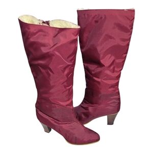 1970s Maroon Nylon Heeled Snow Boots